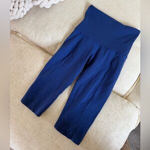 Karma Women’s Super Cropped Cobalt Blue Leggings